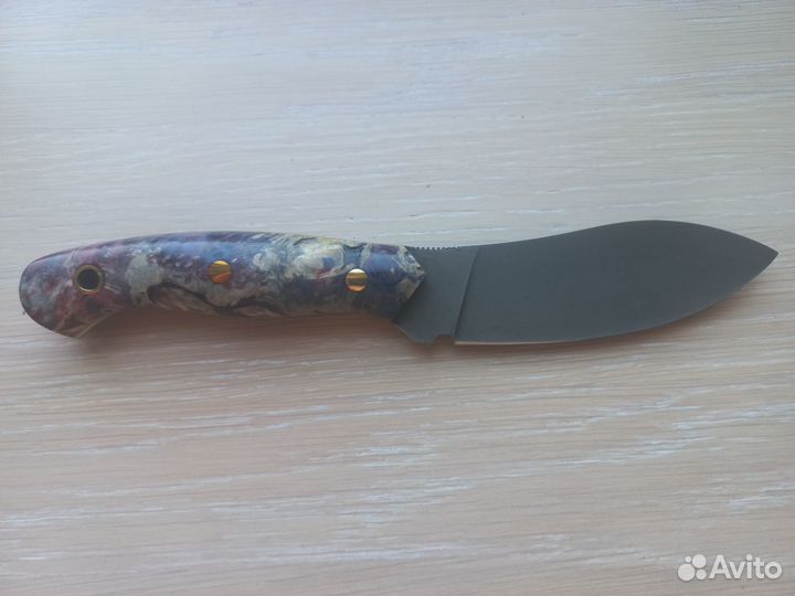 Туристический нож 