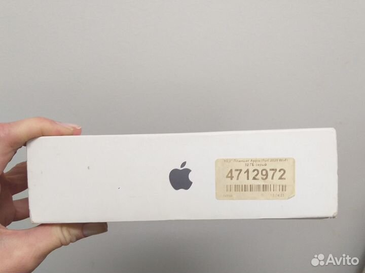 10.2 Планшет Apple iPad 2020 (8го поколения)