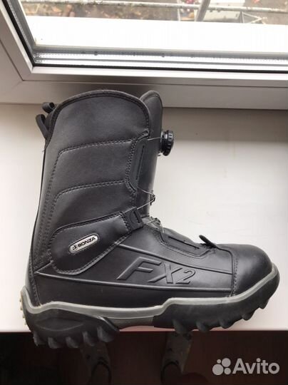 Сноубордические ботинки на системе BOA размер 43