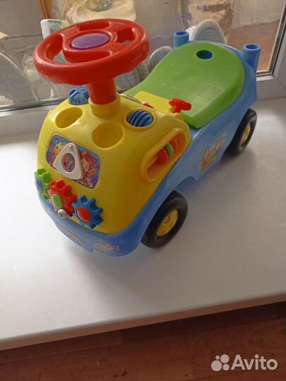 Машинка каталка