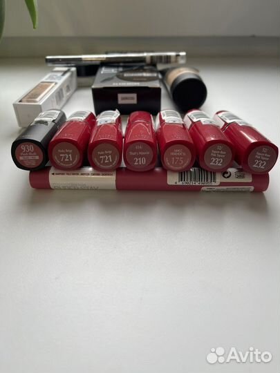 Maybelline помада,карандаш,тени,консилер,тональный