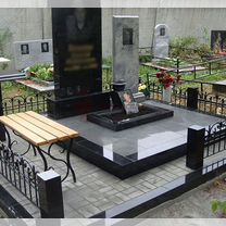 Благоустройство могил на кладбище, Хабаровск