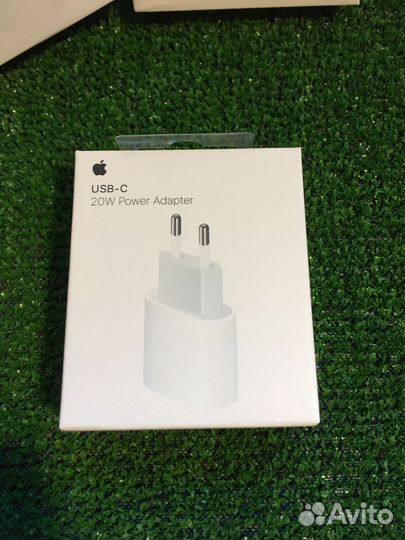 Apple USB-C 20W Power Adapter