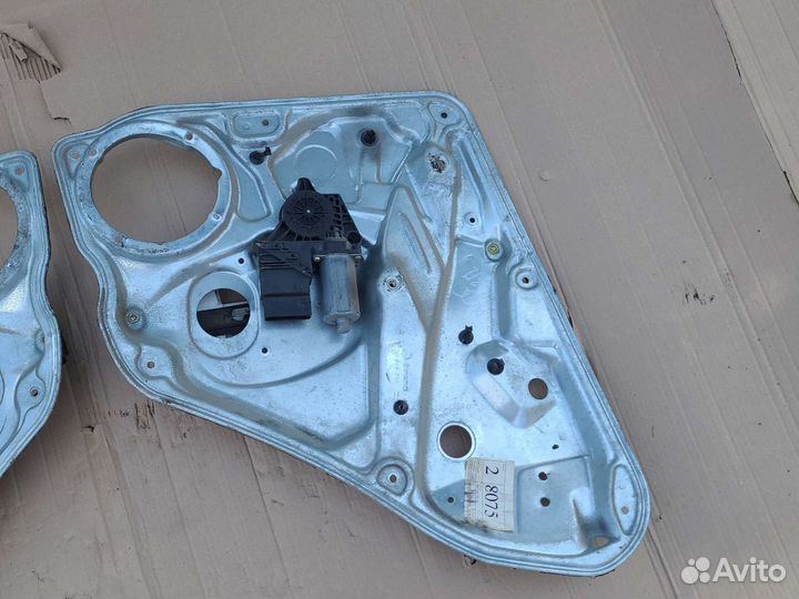 Стеклоподъемник Volkswagen Passat B5 1995-2005