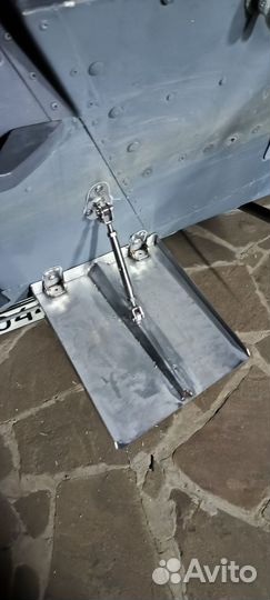 Транцевые плиты