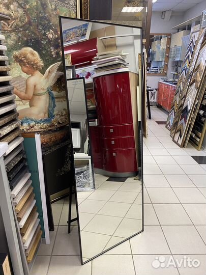 Зеркало напольное, висяще-парящее