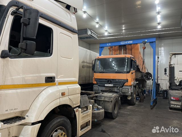 Слесарь по ремонту грузовых автомобилей и прицепов