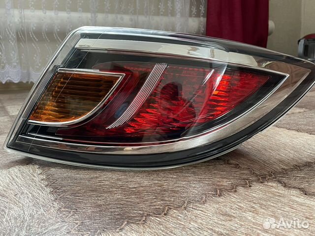 Фонарь задний правый mazda 6 gh