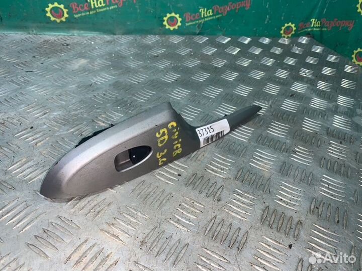 Кнопка стеклоподъемника задняя левая Honda Civic