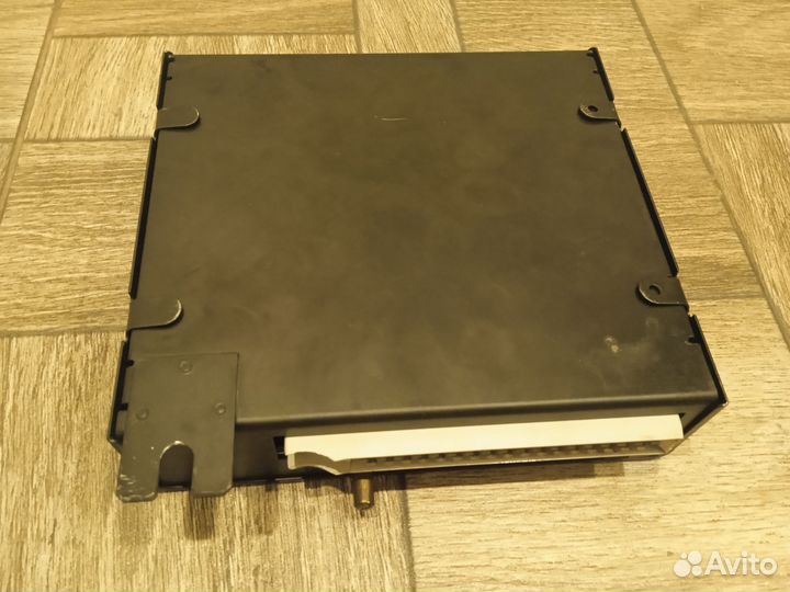 Блок управления двигателем (эбу) Audi 100, 200 C3