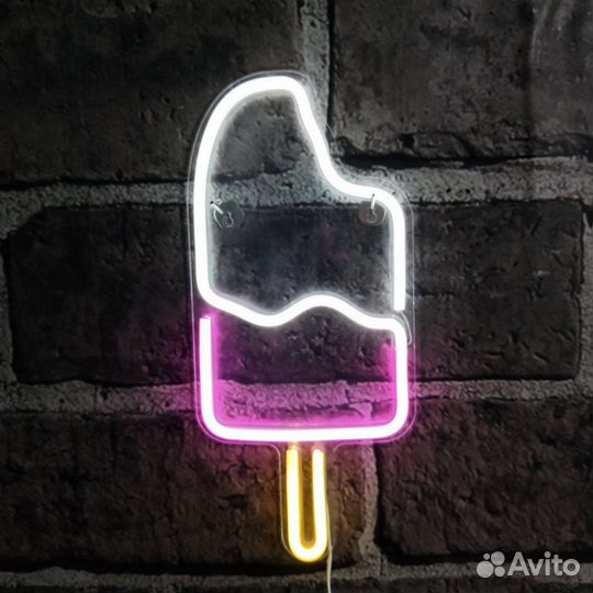 Неоновая вывеска на заказ и в наличии