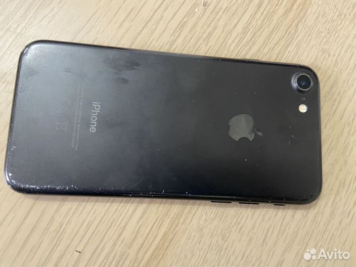 Телефон iPhone 7 128gb