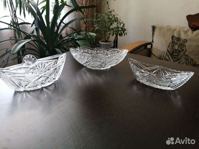 Хрусталь. Салатники, ладьи, пепельницы итд