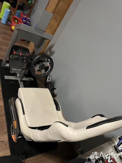 Кокпит для симрейсинга