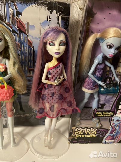 Куклы monster high разные