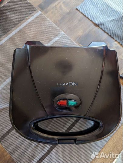 Электровафельница