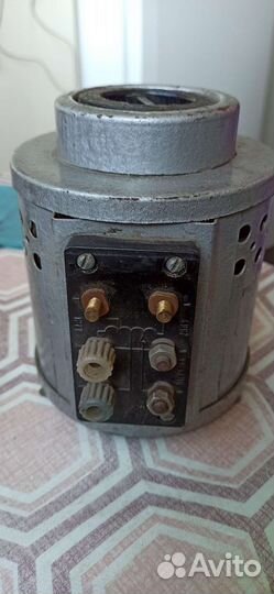 Автотрансформатор Латр - 2М