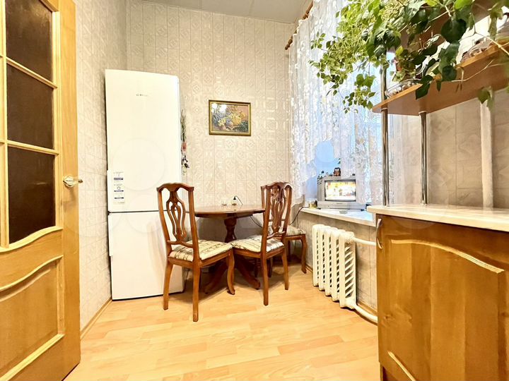 2-к. квартира, 74,4 м², 4/6 эт.