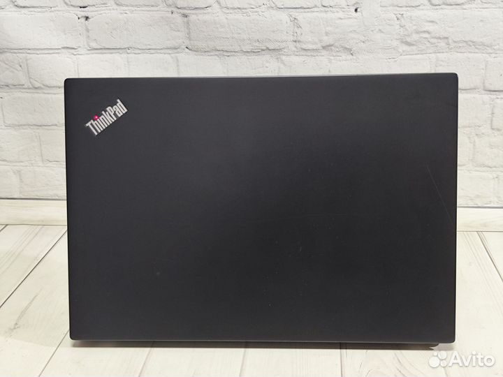 Lenovo thinkpad t480s i5-8350u/8gb/256GB