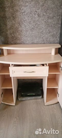 Туалетный столик