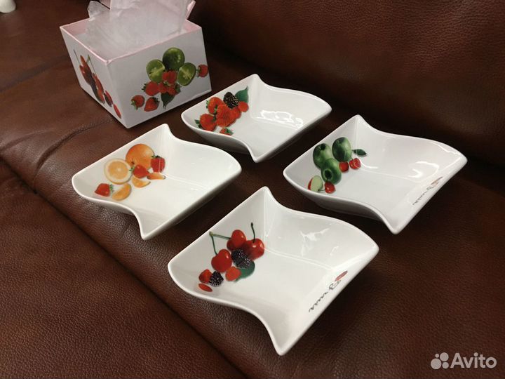 Фарфор - набор из 4 десертных блюд Valencia