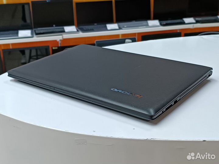 Ноутбук Lenovo 15.6'' 8Gb SSD для дома и офиса