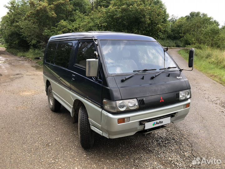 Mitsubishi Delica 2.0 МТ, 1985, 440 000 км