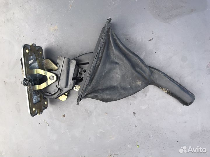 Ручник saab 9 5