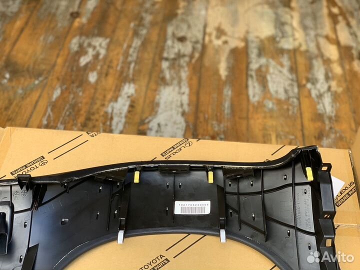 Накладка над щитком приборов Тайота Камри 50-55