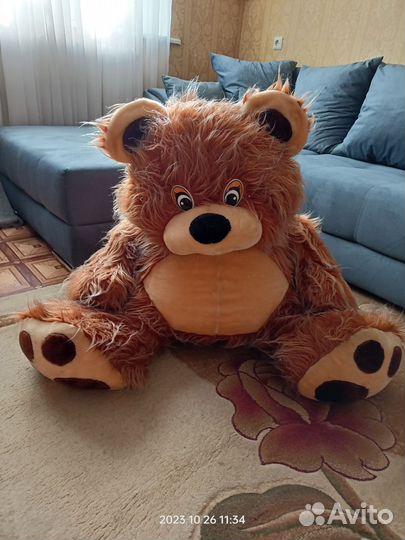Плюшевый медведь