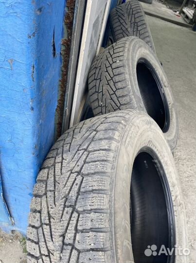 Nokian Tyres Hakkapeliitta 7 SUV 285/60 R18 116