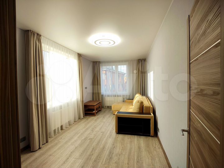 2-к. квартира, 61 м², 3/4 эт.