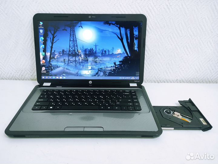 Ноутбук HP Pavilion G6/ A8 3500M/ 8Gb/ SSD/ 15.6