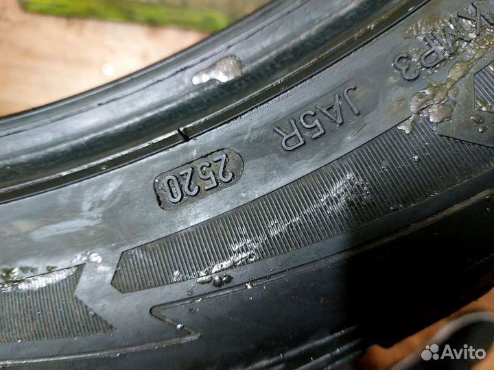 Goodyear UltraGrip Ice SUV Gen-1 275/45 R21 110V