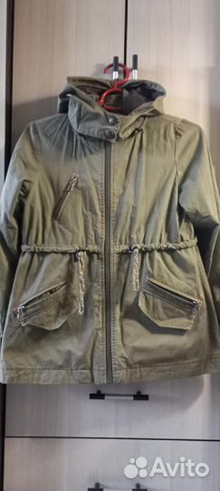 Ветровка для девочки