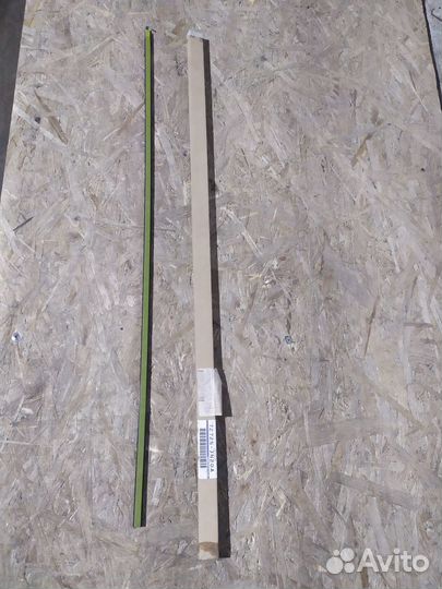 Молдинг лобового стекла Nissan Teana 2006-2008