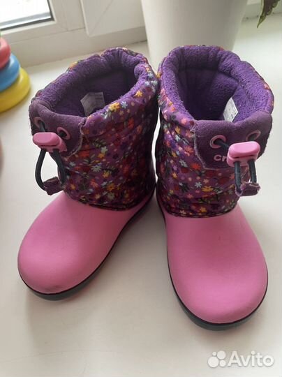 Сапожки для девочки crocs c8