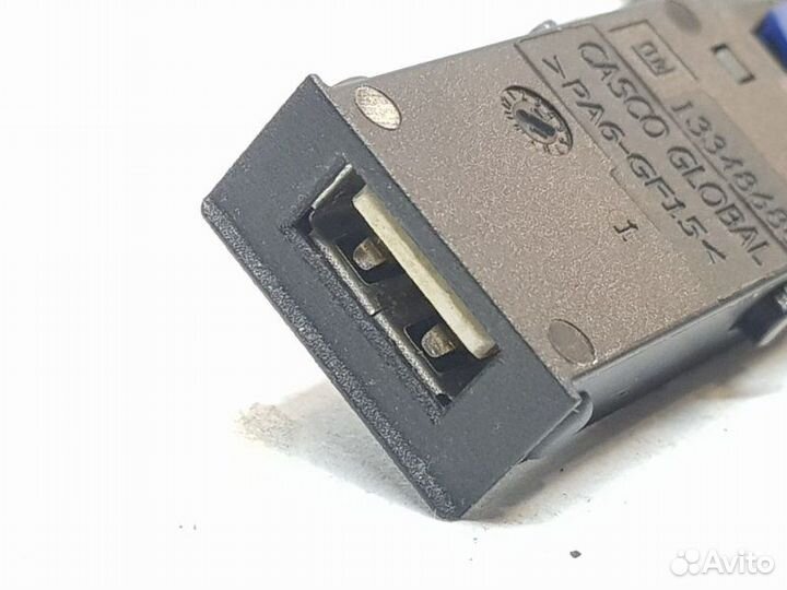 Разъем USB Opel Astra J хэтчбек 1.4 A14XER 2013