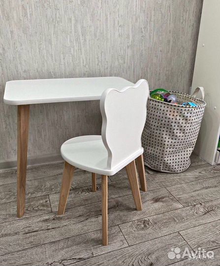 Детский стол и стул/Новый в упаковке. Запечатан