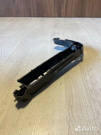 Кронштейн бампера передний правый Bmw X5