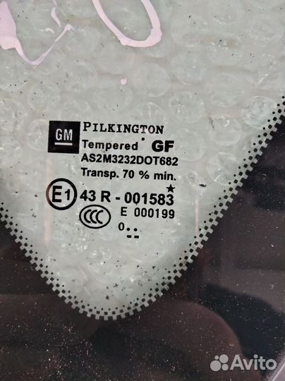 Форточка задняя правая глухая Опель Астра J