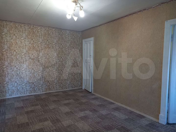 2-к. квартира, 45 м², 1/4 эт.