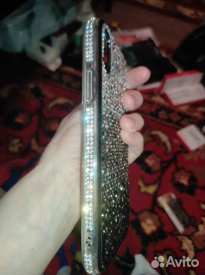 Чехол на iPhone