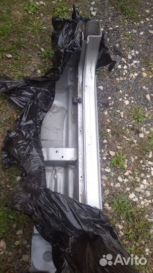 Правый порог кузова Nissan Qashqai J10