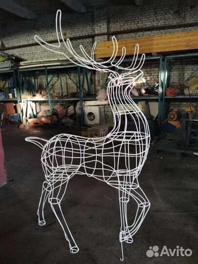 Новогодний олень