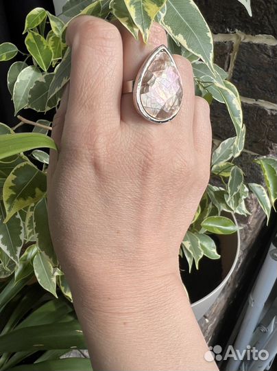 Кольцо с перламутром