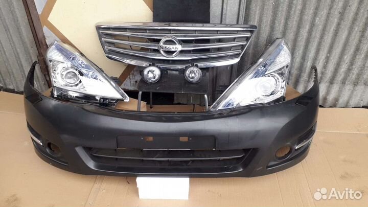 Фара линза ксенон правая Nissan Teana J32 оригинал