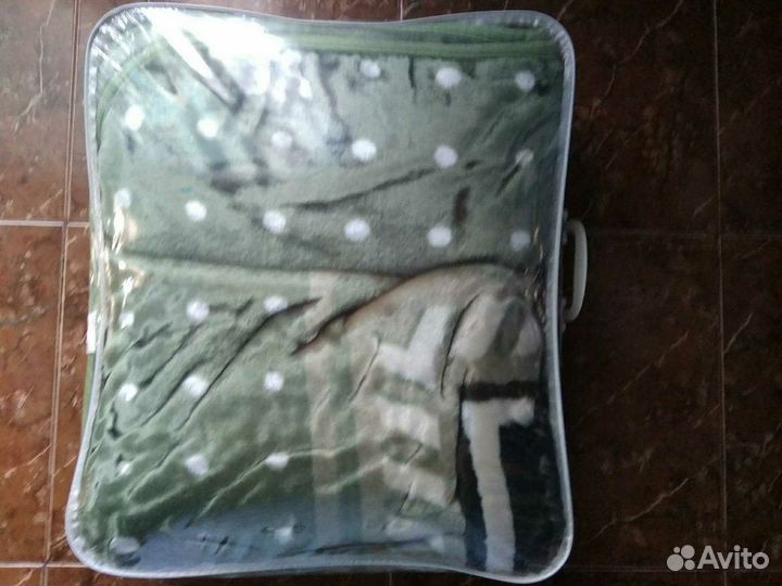 Плед + 2 диваные подушки