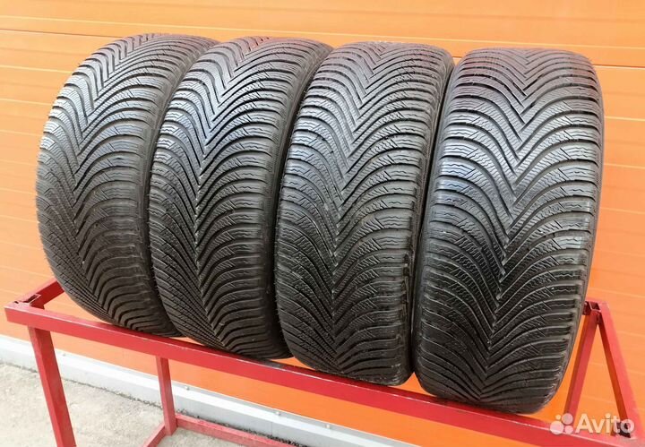 Michelin Alpin 5 215/55 R16 94L