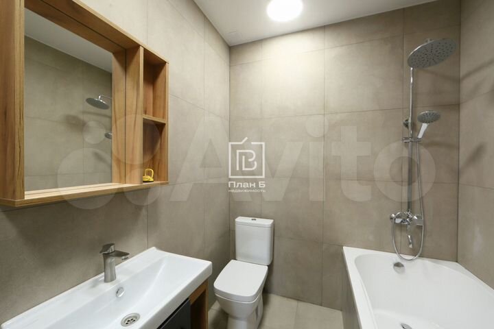 3-к. квартира, 130,4 м², 6/6 эт.